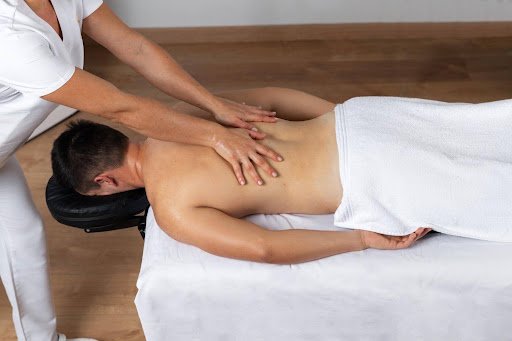 From Home Comfort to Spa Luxury: Exploring Convenient Wellness Experiences in Dubai
